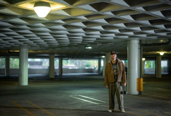 Electronic Producer Truthlive Blends Broken Beat Energy and Political Urgency on Latest Single “Resist” featured-image-25316-jpg